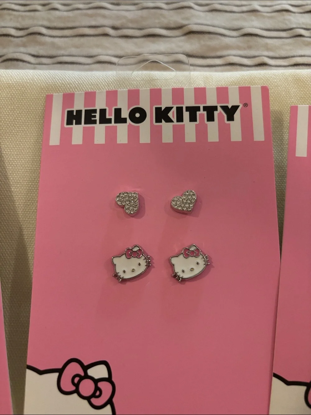 5 Hello Kitty Pink and Red Jewelry & Keychain Gift Set